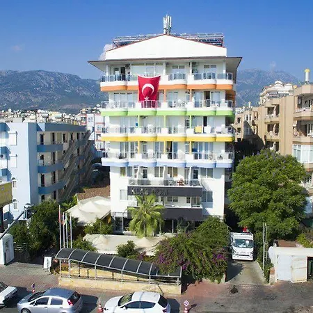 Klas Dom Hotel