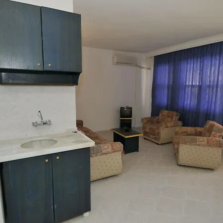 Hotel Klas Dom