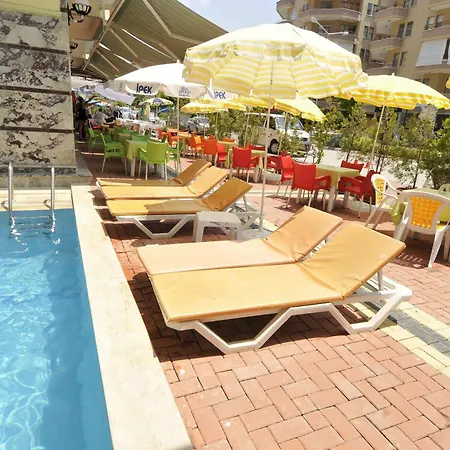 Klas Dom Hotel