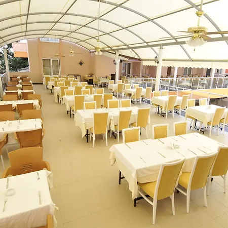 Hotel Klas Dom