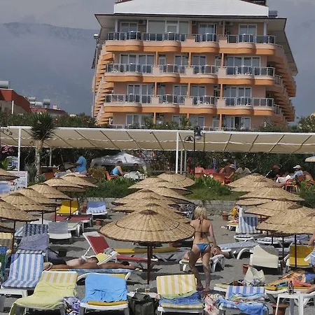 Klas Dom Hotell Mahmutlar