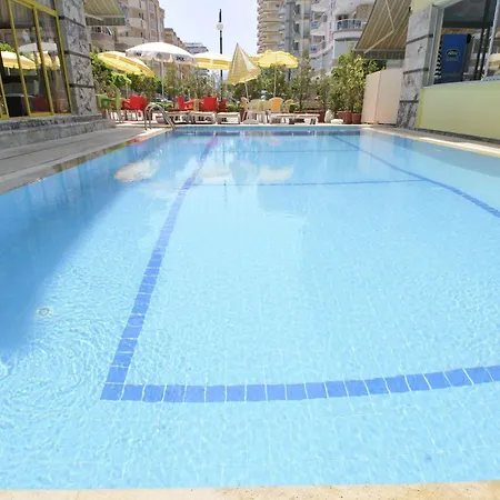 Klas Dom Hotel