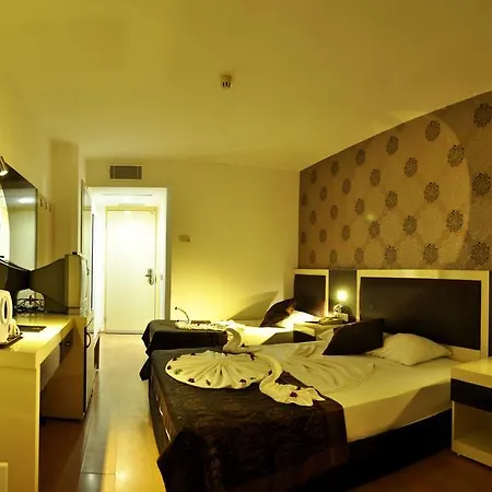 Hotel Klas Dom 4*