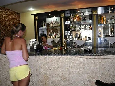 Hotel Klas Dom Mahmutlar