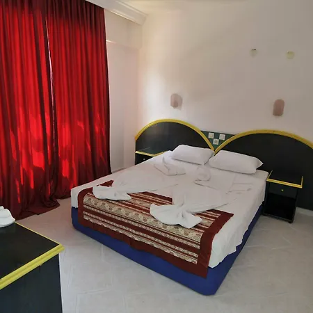 Hotel Klas Dom 4*