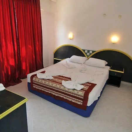 Hotel Klas Dom Mahmutlar