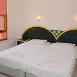 Klas Dom מהמוטלר