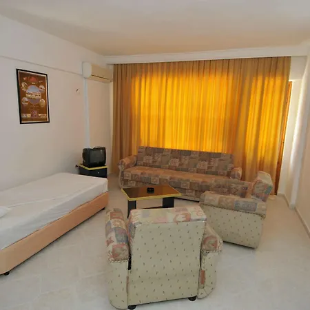 Klas Dom Hotel